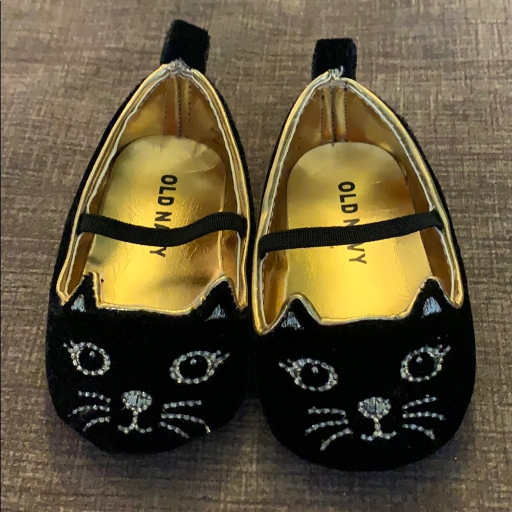 Old Navy Black Cat Flats